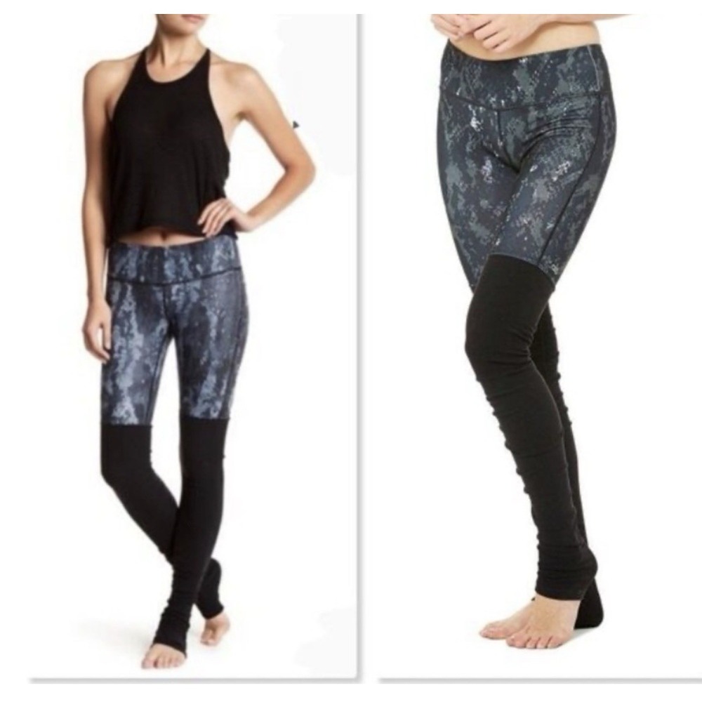 ALO Yoga Women's High-Waist Goddess Ribbed Leggings In‎ Snake  XS